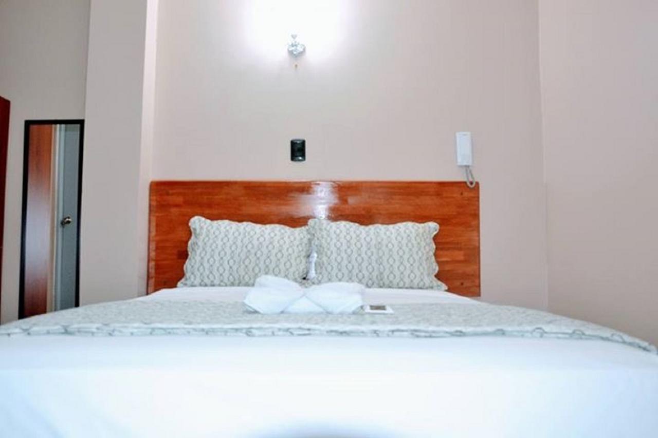Hotel Selva Dorada Икитос Экстерьер фото